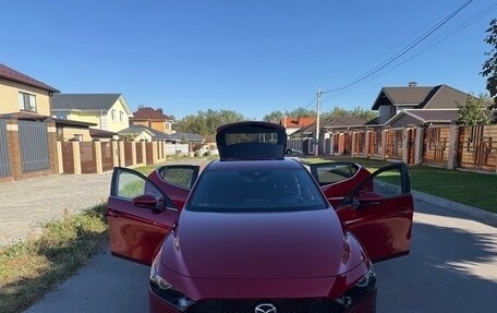 Mazda 3, 2019 год, 1 950 000 рублей, 2 фотография