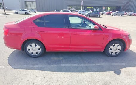 Skoda Octavia, 2015 год, 940 000 рублей, 2 фотография