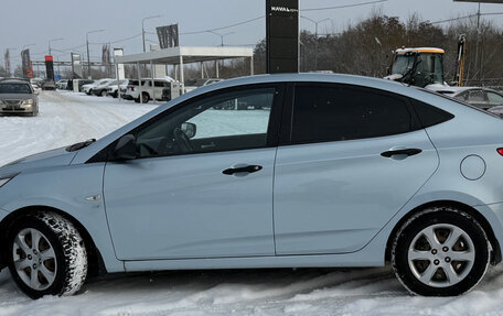 Hyundai Solaris II рестайлинг, 2011 год, 735 000 рублей, 5 фотография