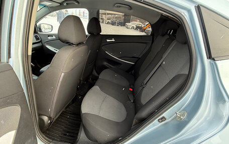 Hyundai Solaris II рестайлинг, 2011 год, 735 000 рублей, 16 фотография