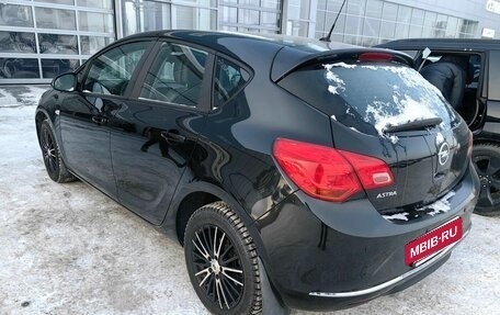 Opel Astra J, 2013 год, 799 000 рублей, 4 фотография