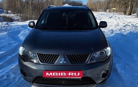 Mitsubishi Outlander III рестайлинг 3, 2008 год, 1 100 000 рублей, 2 фотография