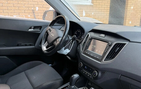 Hyundai Creta I рестайлинг, 2019 год, 1 900 000 рублей, 8 фотография