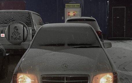 Mercedes-Benz C-Класс, 1994 год, 290 000 рублей, 12 фотография