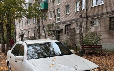 Mercedes-Benz C-Класс, 1994 год, 290 000 рублей, 10 фотография