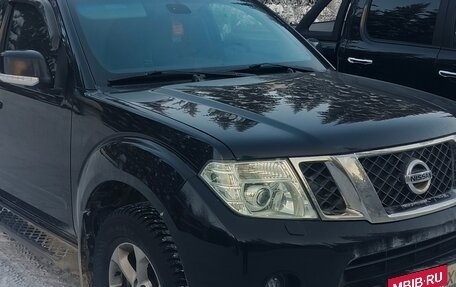 Nissan Pathfinder, 2013 год, 2 100 000 рублей, 2 фотография