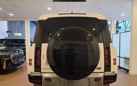 Land Rover Defender II, 2022 год, 11 900 000 рублей, 3 фотография