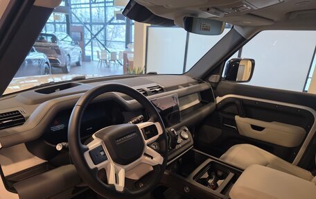 Land Rover Defender II, 2022 год, 11 900 000 рублей, 14 фотография