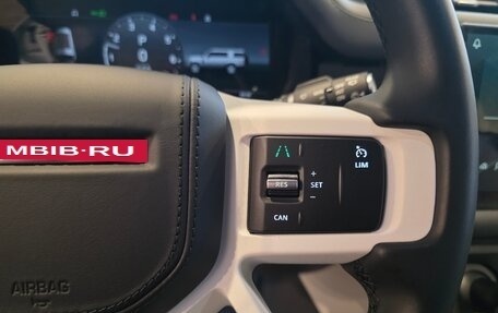 Land Rover Defender II, 2022 год, 11 900 000 рублей, 17 фотография