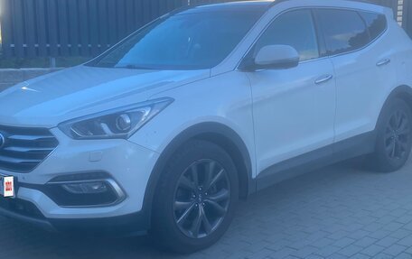 Hyundai Santa Fe III рестайлинг, 2018 год, 1 900 000 рублей, 5 фотография