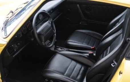 Porsche 911, 1992 год, 14 000 000 рублей, 10 фотография