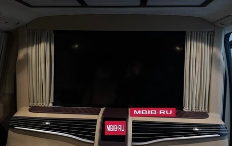 Mercedes-Benz V-Класс, 2018 год, 12 000 000 рублей, 8 фотография