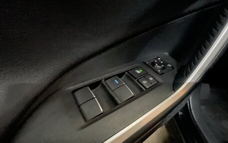 Toyota RAV4, 2021 год, 3 950 000 рублей, 11 фотография