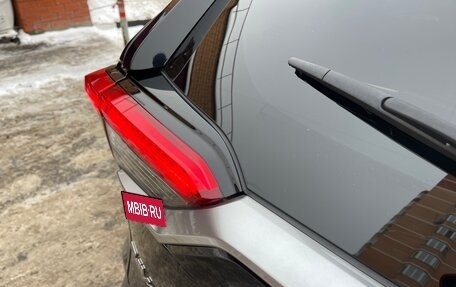 Toyota RAV4, 2021 год, 3 950 000 рублей, 8 фотография