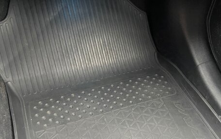 Toyota RAV4, 2021 год, 3 950 000 рублей, 17 фотография