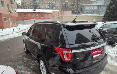 Ford Explorer VI, 2018 год, 3 300 000 рублей, 3 фотография