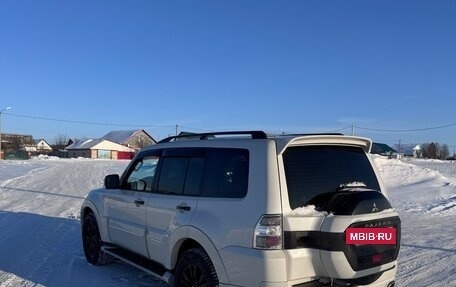 Mitsubishi Pajero IV, 2019 год, 3 700 000 рублей, 4 фотография