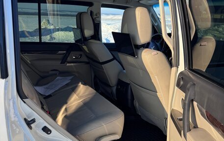 Mitsubishi Pajero IV, 2019 год, 3 700 000 рублей, 22 фотография