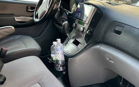 Hyundai Grand Starex Grand Starex I рестайлинг 2, 2012 год, 1 790 000 рублей, 5 фотография