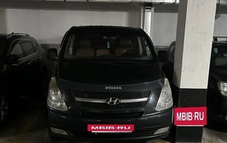 Hyundai Grand Starex Grand Starex I рестайлинг 2, 2012 год, 1 790 000 рублей, 14 фотография