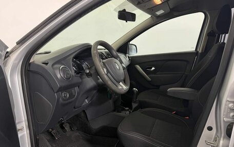 Renault Logan II, 2016 год, 635 000 рублей, 8 фотография