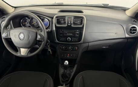 Renault Logan II, 2016 год, 635 000 рублей, 12 фотография