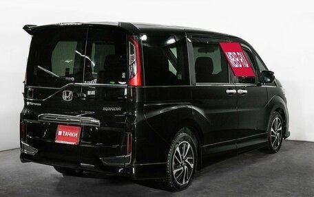 Honda Stepwgn IV, 2018 год, 2 290 000 рублей, 3 фотография