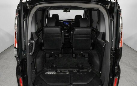 Honda Stepwgn IV, 2018 год, 2 290 000 рублей, 21 фотография