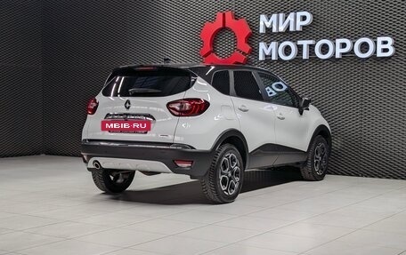 Renault Kaptur I рестайлинг, 2021 год, 1 925 000 рублей, 4 фотография