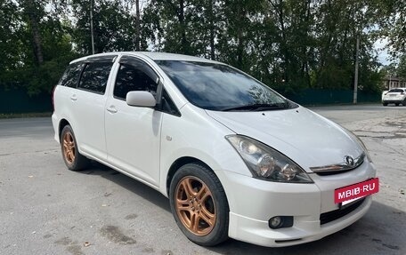 Toyota Wish II, 2003 год, 650 000 рублей, 3 фотография