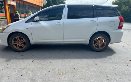 Toyota Wish II, 2003 год, 650 000 рублей, 8 фотография