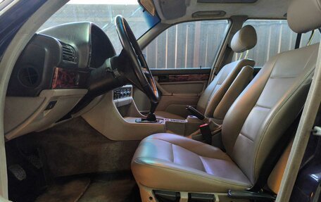 BMW 7 серия, 1988 год, 1 400 000 рублей, 14 фотография