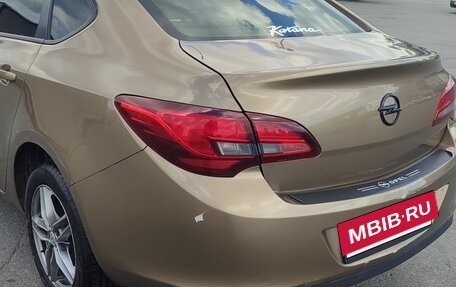 Opel Astra J, 2012 год, 650 000 рублей, 8 фотография