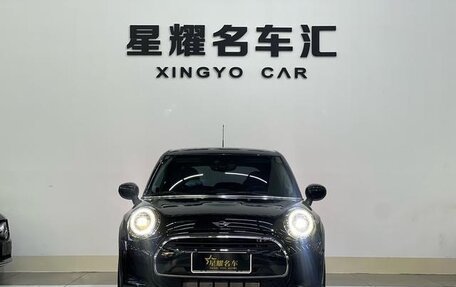 MINI Hatch, 2024 год, 3 260 999 рублей, 2 фотография