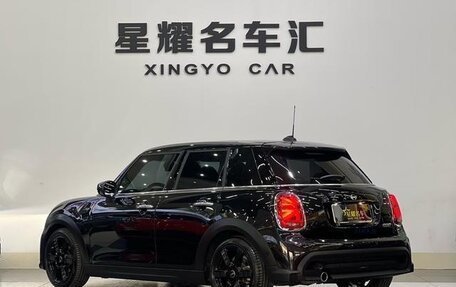 MINI Hatch, 2024 год, 3 260 999 рублей, 4 фотография