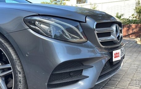 Mercedes-Benz E-Класс, 2019 год, 2 990 000 рублей, 4 фотография
