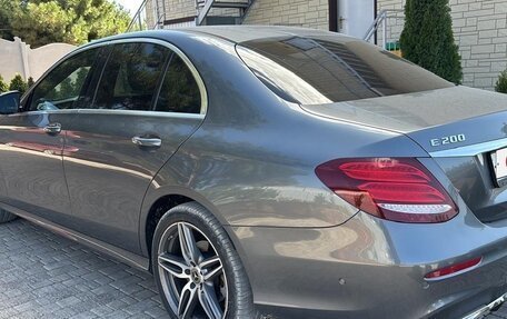 Mercedes-Benz E-Класс, 2019 год, 2 990 000 рублей, 5 фотография
