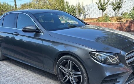 Mercedes-Benz E-Класс, 2019 год, 2 990 000 рублей, 8 фотография