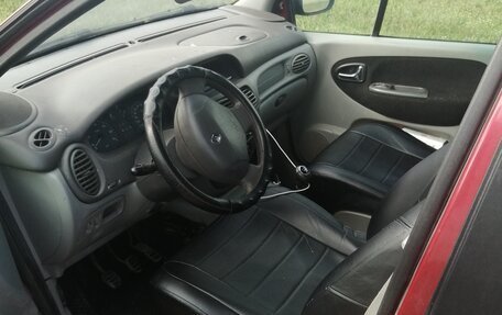 Renault Scenic III, 2001 год, 290 000 рублей, 3 фотография