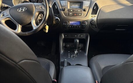 Hyundai ix35 I рестайлинг, 2015 год, 1 490 000 рублей, 10 фотография