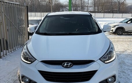 Hyundai ix35 I рестайлинг, 2015 год, 1 490 000 рублей, 2 фотография