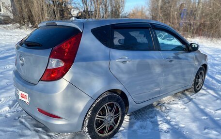 Hyundai Solaris II рестайлинг, 2012 год, 550 000 рублей, 6 фотография