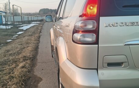 Toyota Land Cruiser Prado 120 рестайлинг, 2006 год, 2 600 000 рублей, 27 фотография