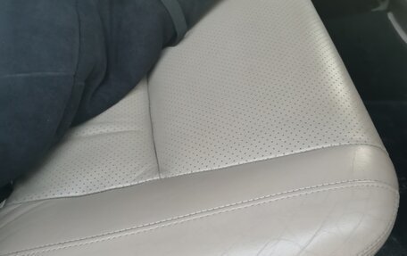 Toyota Land Cruiser Prado 120 рестайлинг, 2006 год, 2 600 000 рублей, 24 фотография