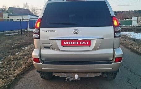 Toyota Land Cruiser Prado 120 рестайлинг, 2006 год, 2 600 000 рублей, 28 фотография