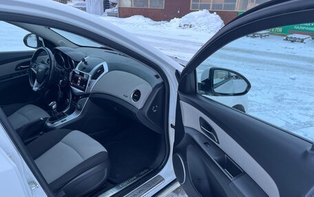 Chevrolet Cruze II, 2013 год, 810 000 рублей, 27 фотография