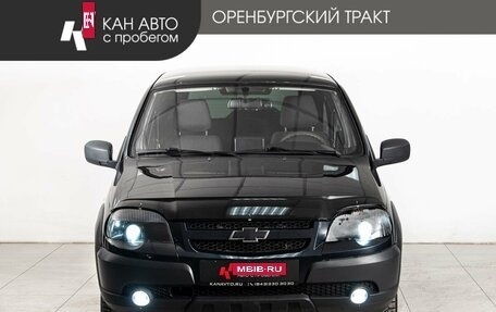 Chevrolet Niva I рестайлинг, 2015 год, 588 000 рублей, 2 фотография