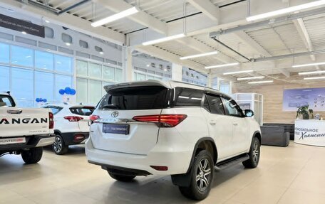 Toyota Fortuner II, 2019 год, 4 299 900 рублей, 6 фотография