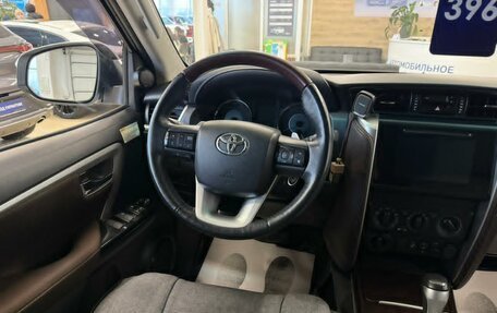 Toyota Fortuner II, 2019 год, 4 299 900 рублей, 14 фотография
