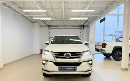 Toyota Fortuner II, 2019 год, 4 299 900 рублей, 9 фотография